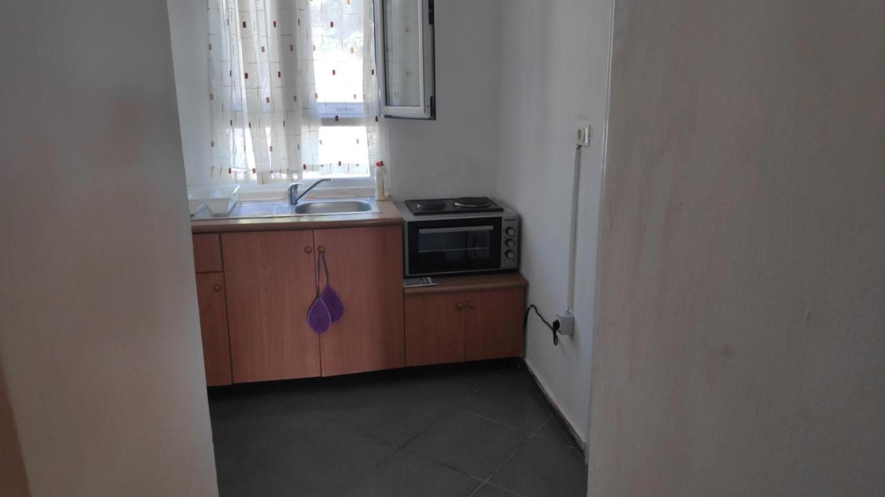 Filikur Hostel Himare Eksteriør bilde
