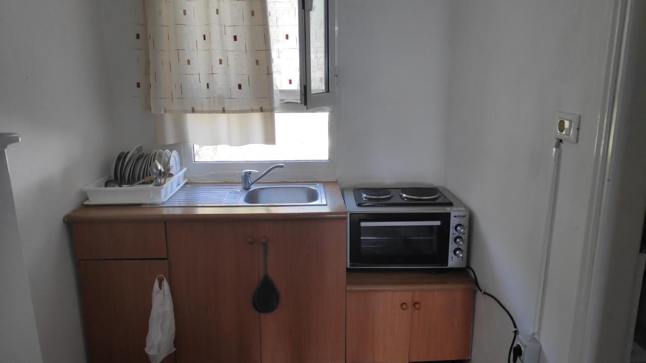 Filikur Hostel Himare Eksteriør bilde